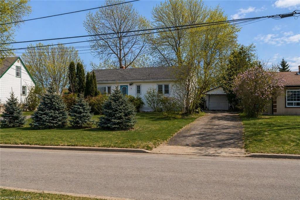 202-196 Upper Mount Albion Road Property Photo 14