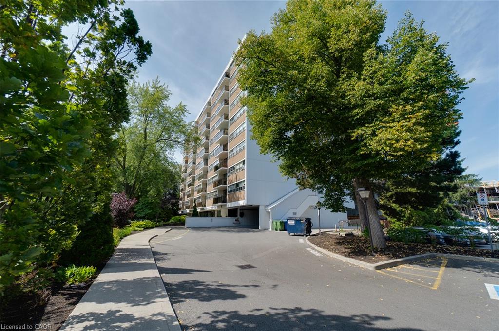 507-212 Kerr Street Property Photo 1