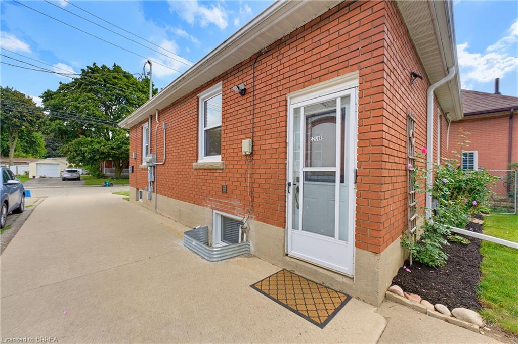 52 Burwell Street Property Photo 10