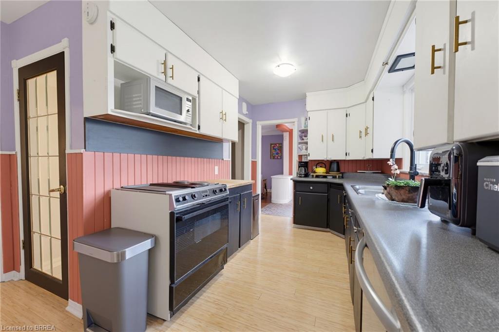 36 Slater Street Property Photo 7