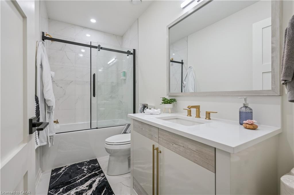 29-6523 Wellington Road 7 Property Photo 20