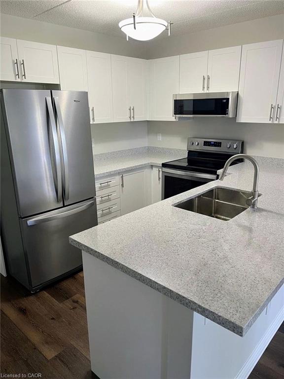 209-2035 Appleby Line Property Photo 5