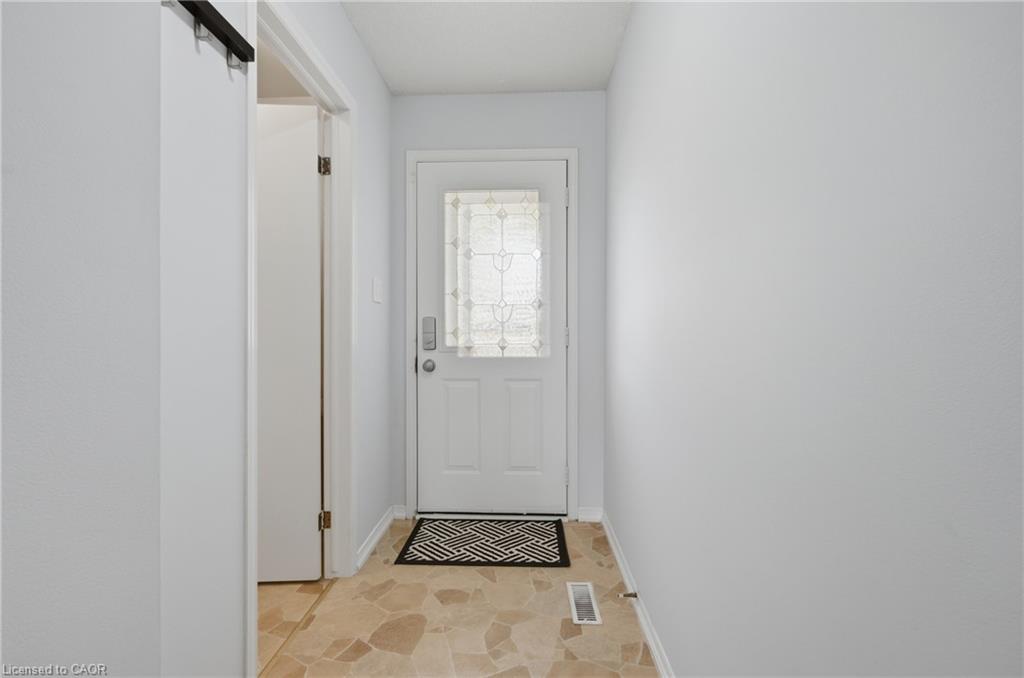 46-386 Highland Road W Property Photo 5