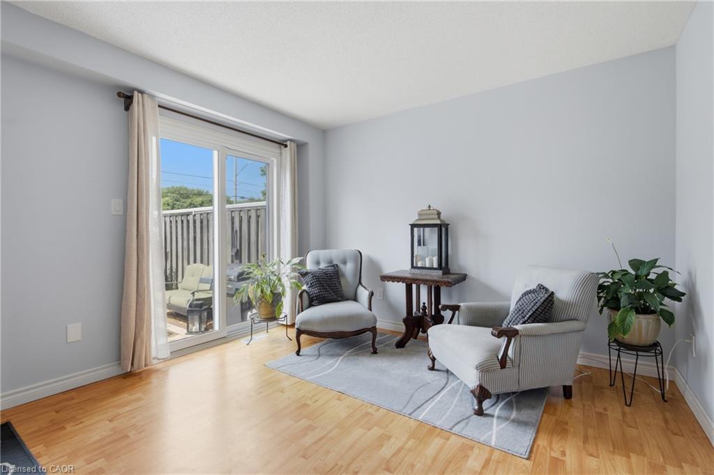 46-386 Highland Road W Property Photo 7