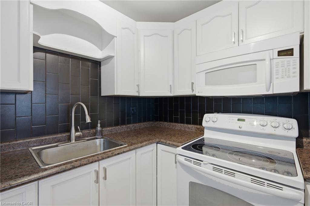 46-386 Highland Road W Property Photo 13