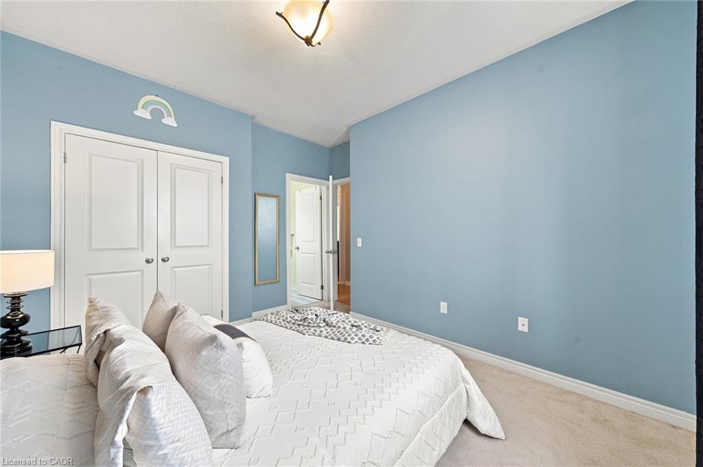 8971 Tristar Crescent Property Photo 23