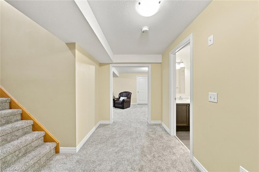 8971 Tristar Crescent Property Photo 30