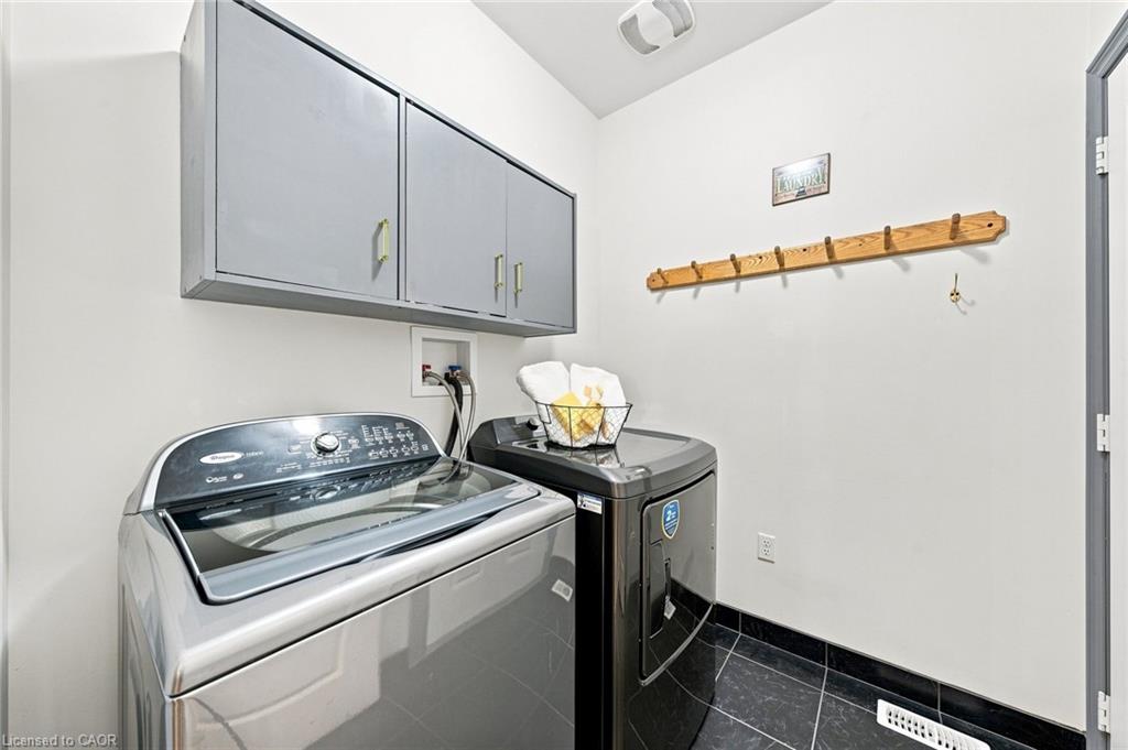 8971 Tristar Crescent Property Photo 48