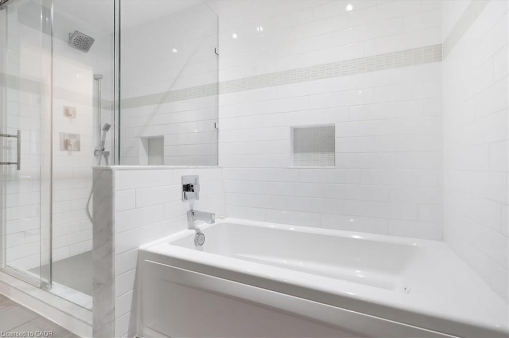 17 Highland Crescent Property Photo 27