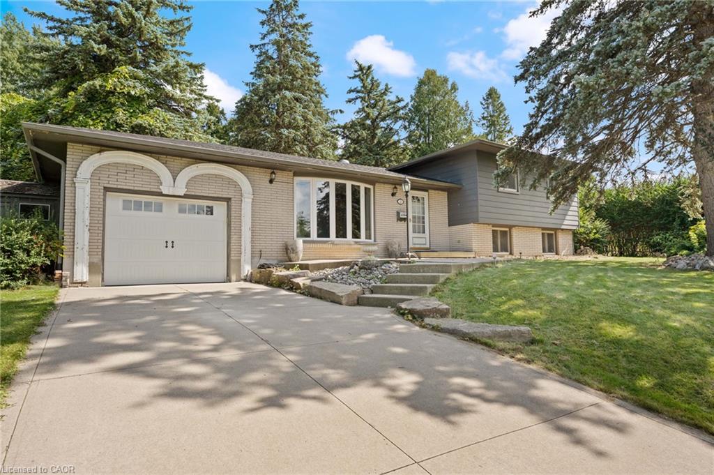 20 Sunset Drive Property Photo 1