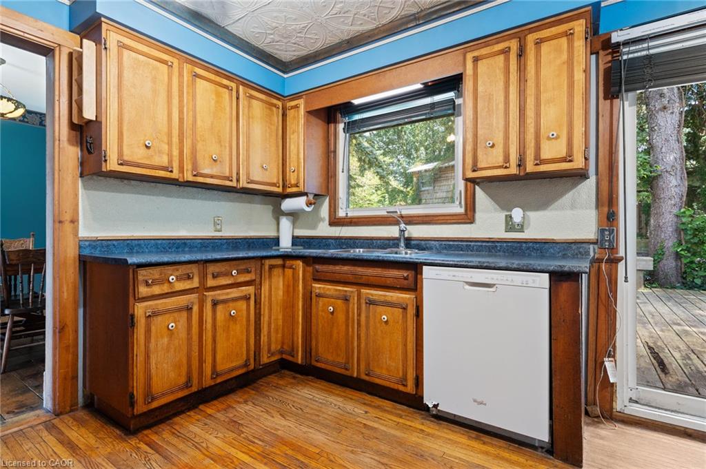 20 Sunset Drive Property Photo 8