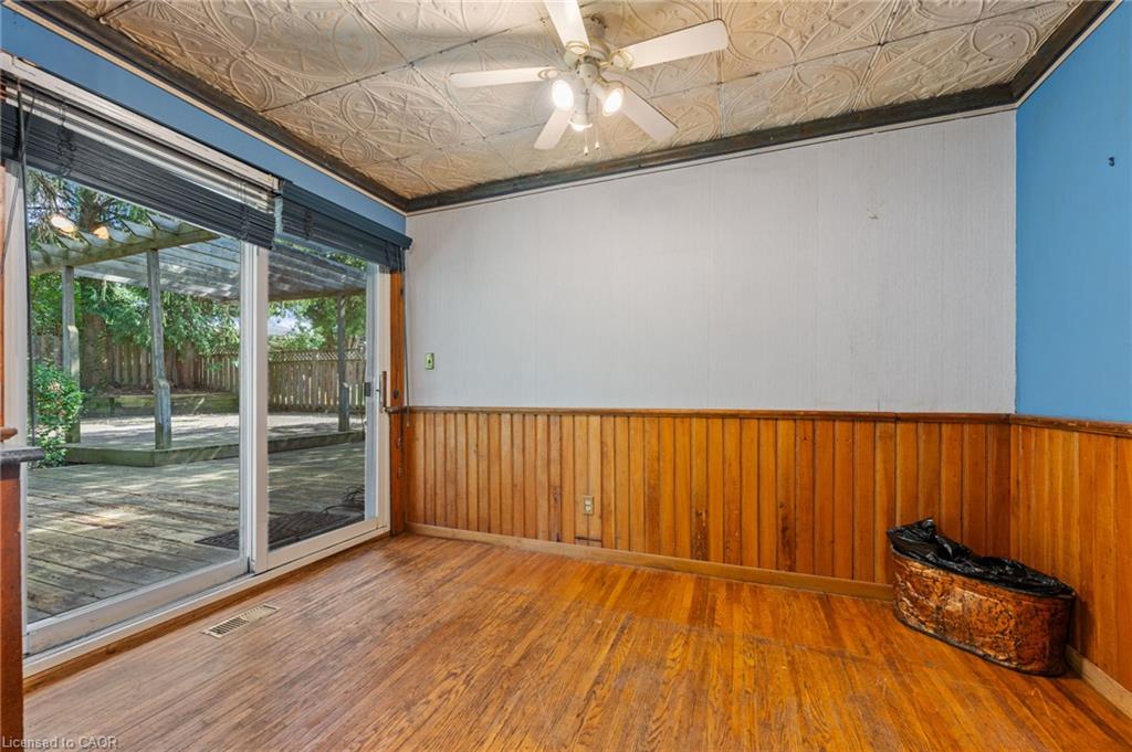 20 Sunset Drive Property Photo 10