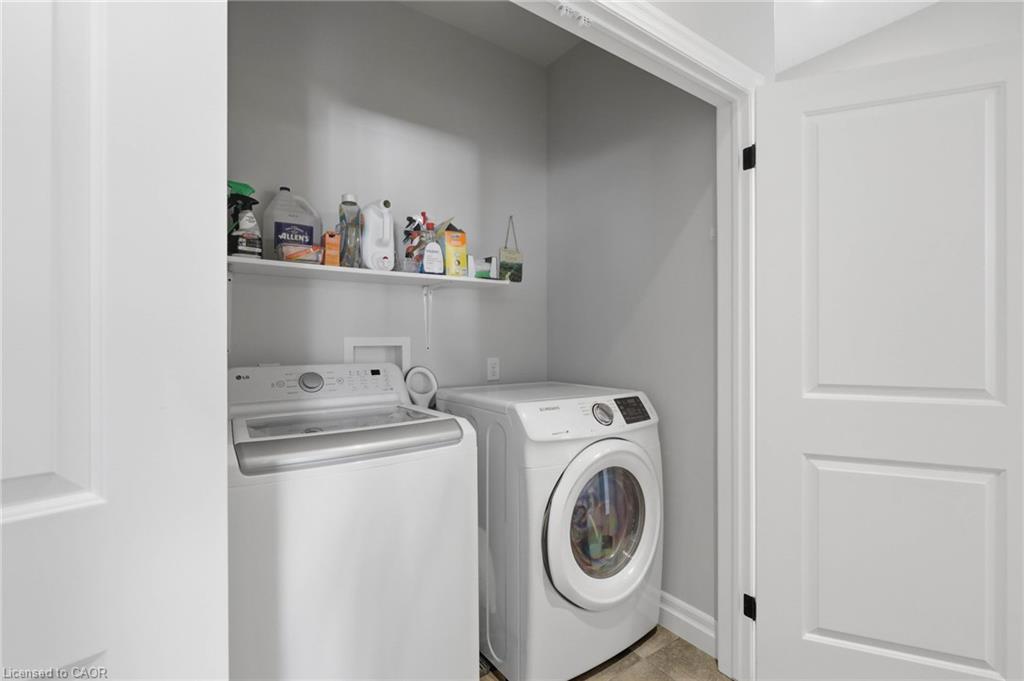 22 Amanda Avenue Property Photo 15