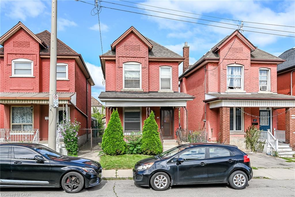 15 Kinrade Avenue Property Photo 2
