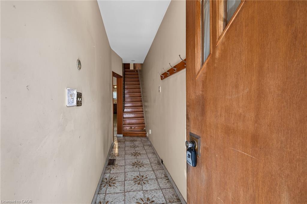15 Kinrade Avenue Property Photo 5