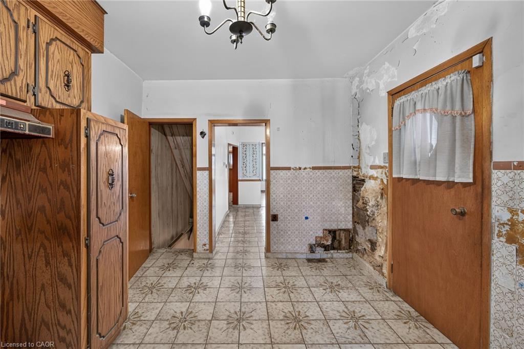 15 Kinrade Avenue Property Photo 14