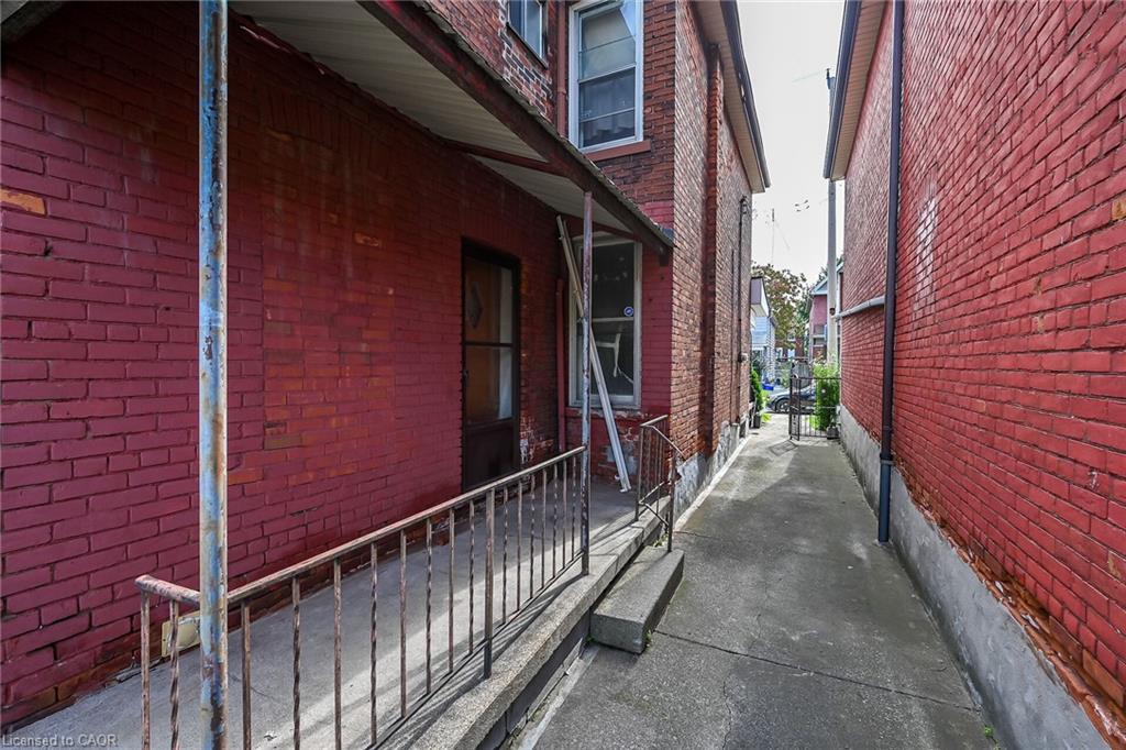 15 Kinrade Avenue Property Photo 30