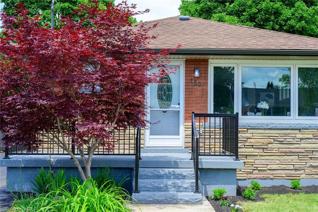 150 Howard Avenue Property Photo 4