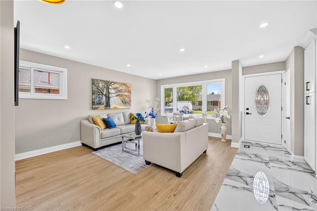 150 Howard Avenue Property Photo 10