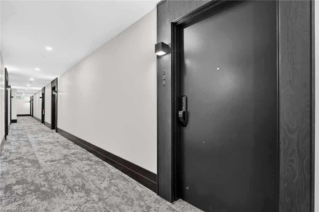 205-461 Green Road Property Photo 5
