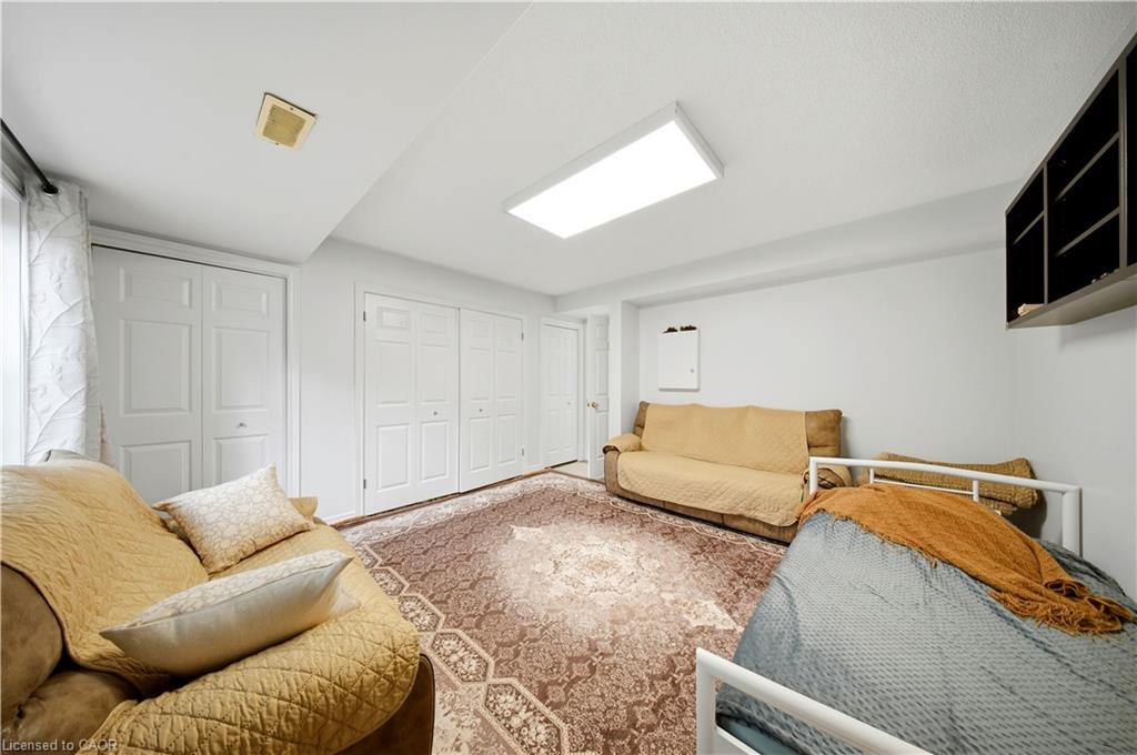16-384 Limeridge Road E Property Photo 11