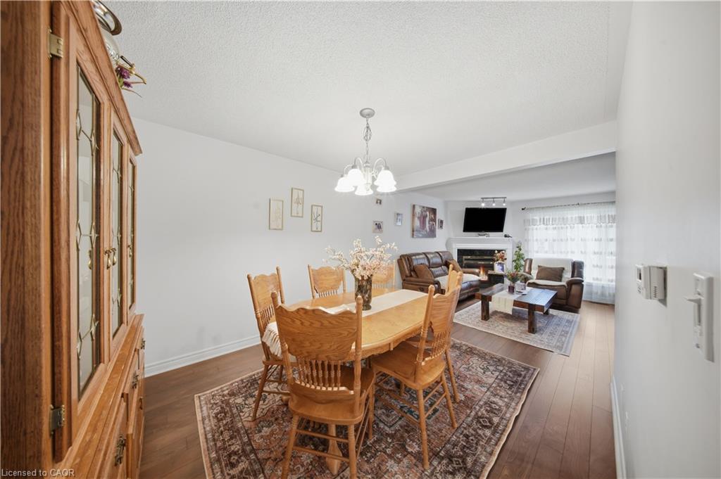 16-384 Limeridge Road E Property Photo 17