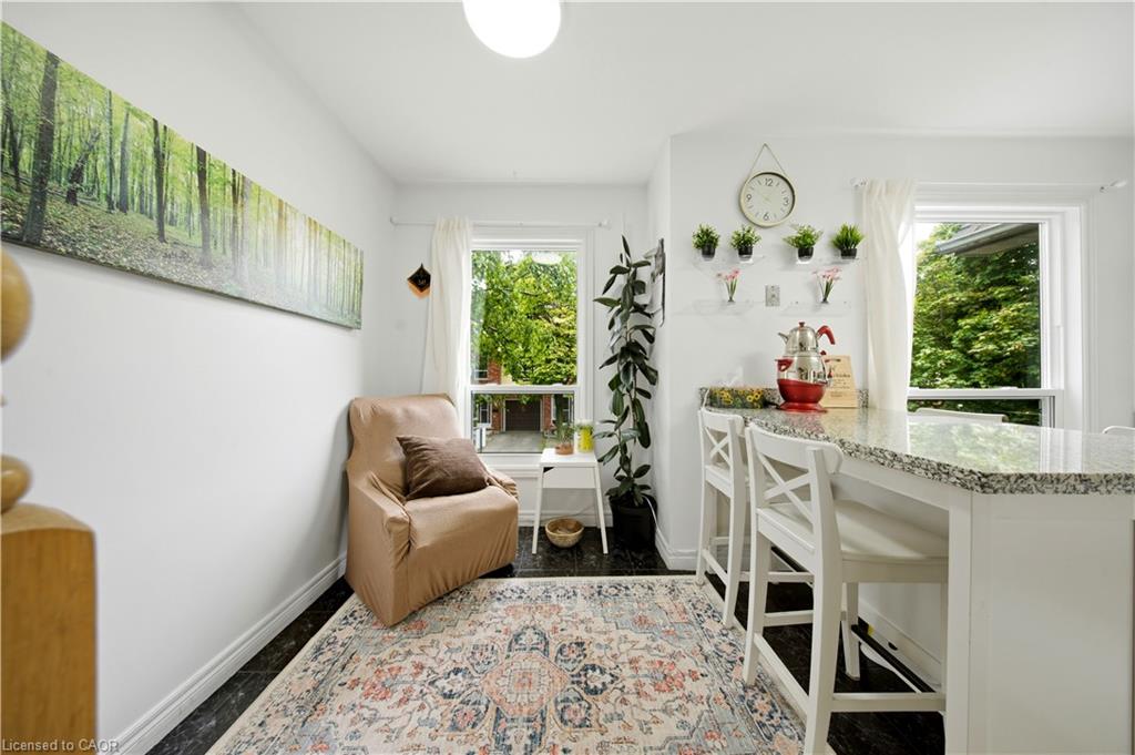 16-384 Limeridge Road E Property Photo 23