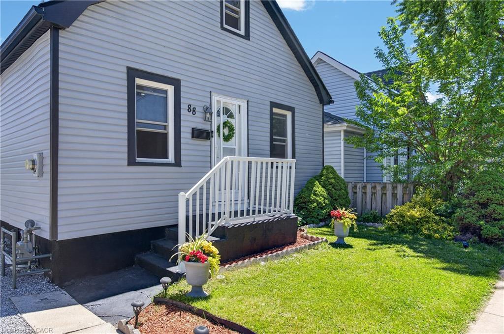 88 Page Street Property Photo 4