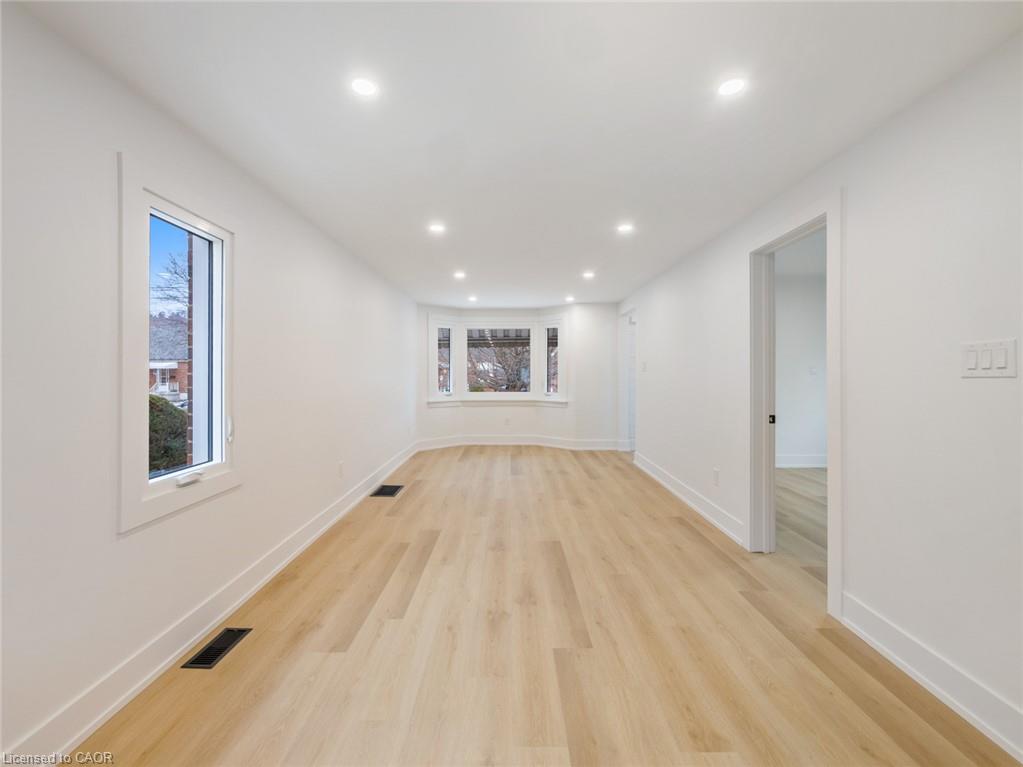 51 Woodbridge Road Property Photo 8
