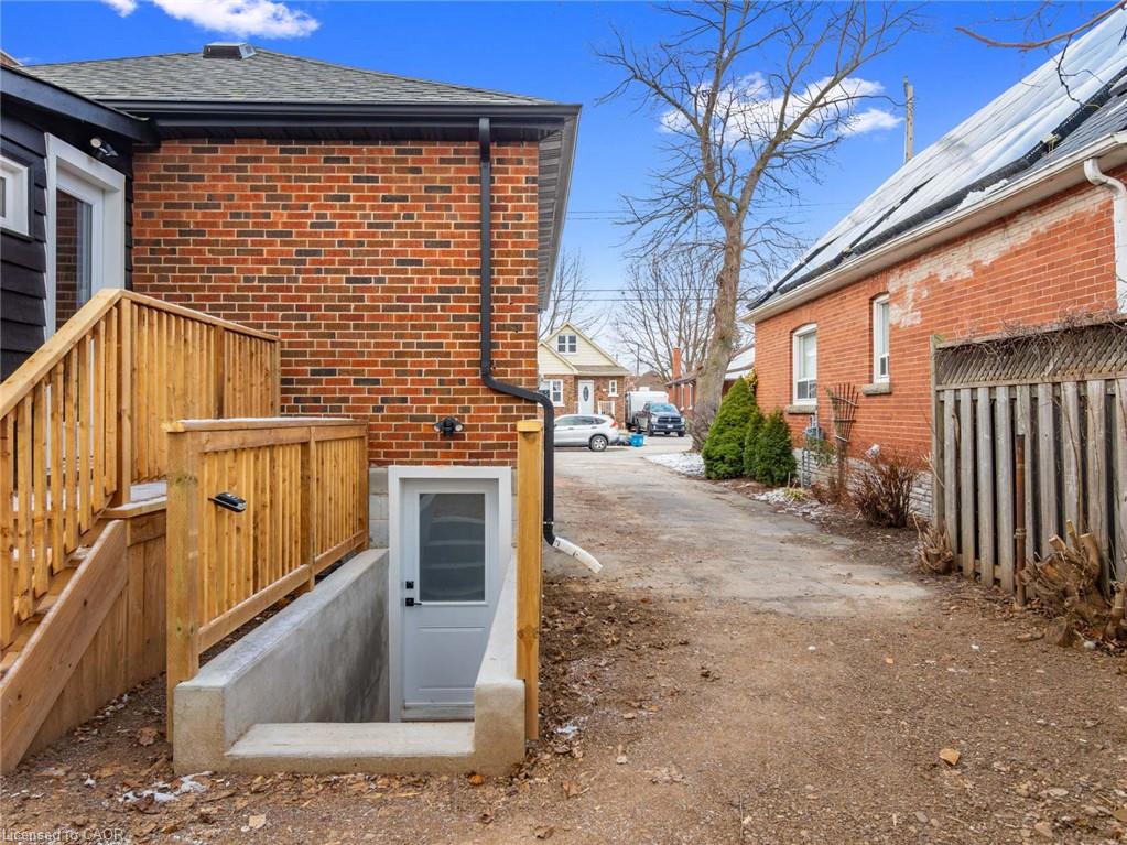 51 Woodbridge Road Property Photo 23