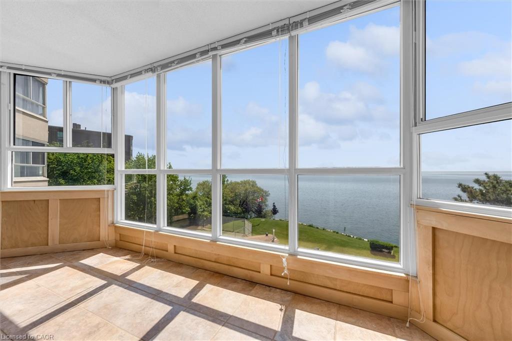 510-5280 Lakeshore Road Property Photo 7