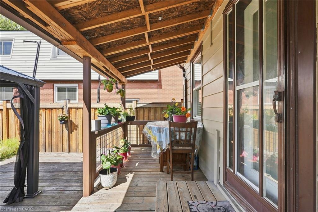 127 Park Row N Property Photo 25