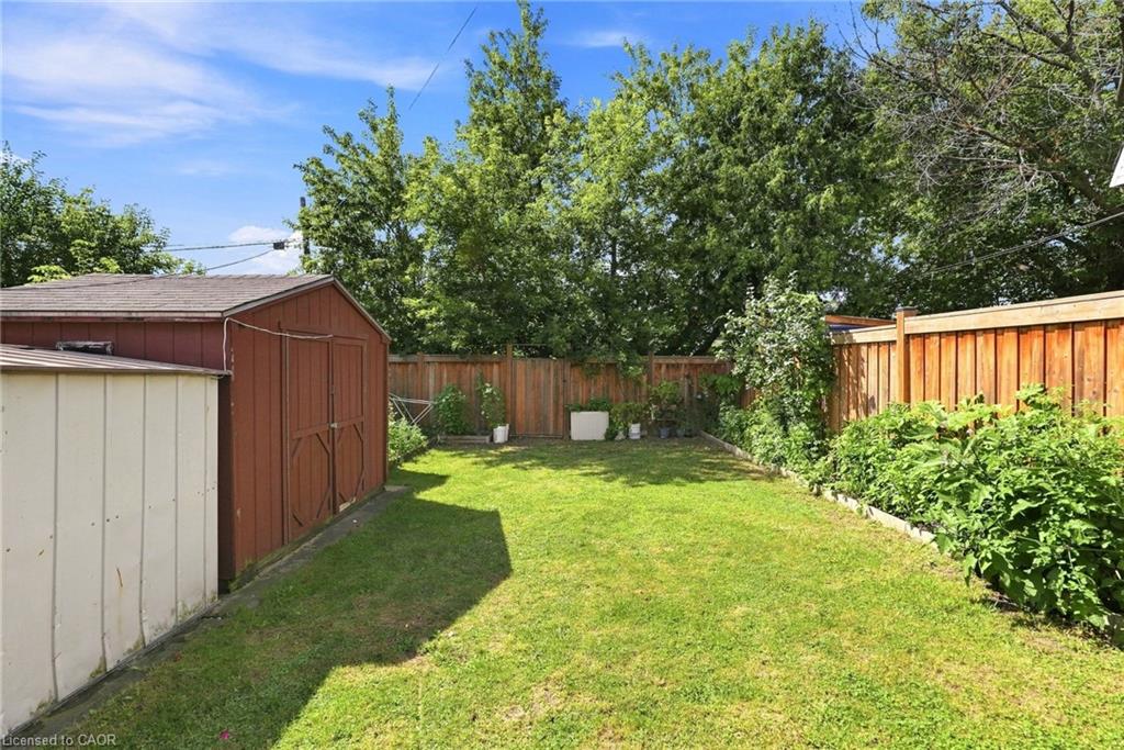 127 Park Row N Property Photo 28
