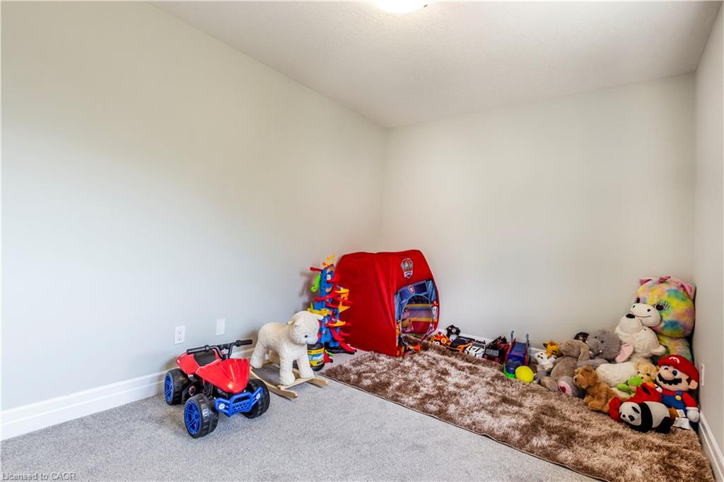 90 Hollybrook Trail Property Photo 19