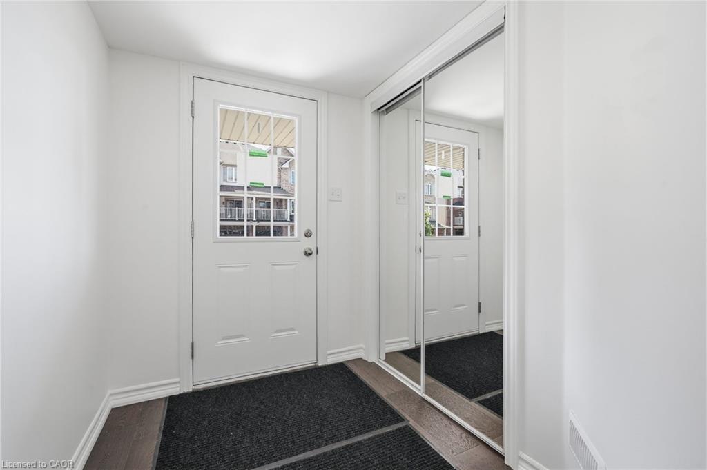 26 Hiscott Drive Property Photo 4