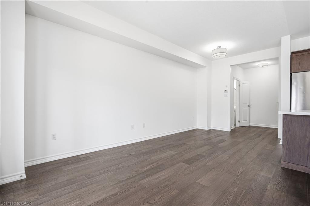 26 Hiscott Drive Property Photo 12