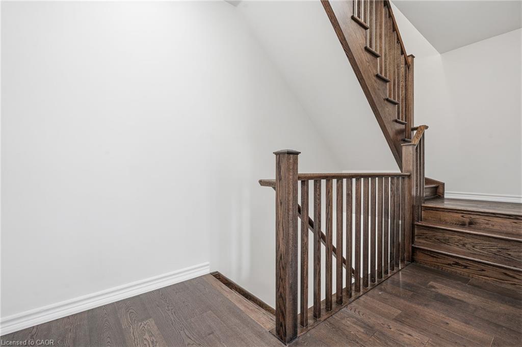 26 Hiscott Drive Property Photo 16