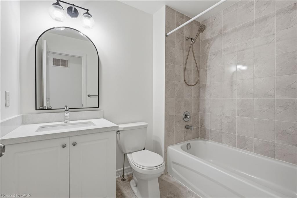 26 Hiscott Drive Property Photo 17
