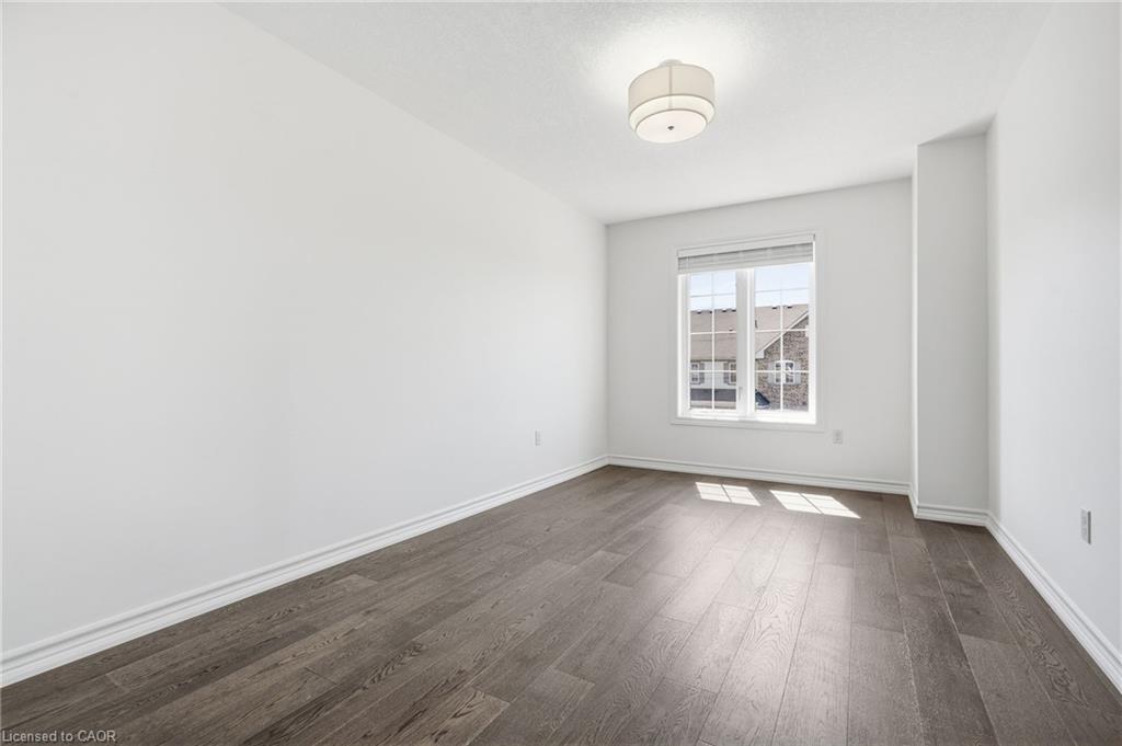 26 Hiscott Drive Property Photo 18