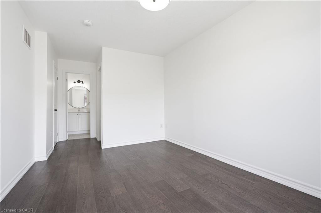 26 Hiscott Drive Property Photo 19