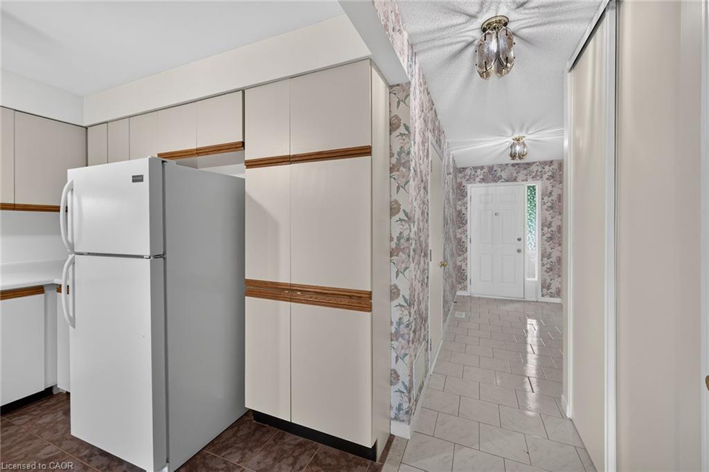 43-1675 Upper Gage Avenue Property Photo 18