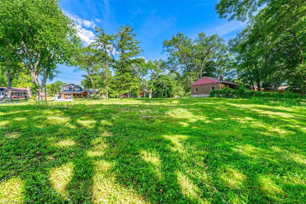 1307-s Ridgewood Drive Property Photo 4