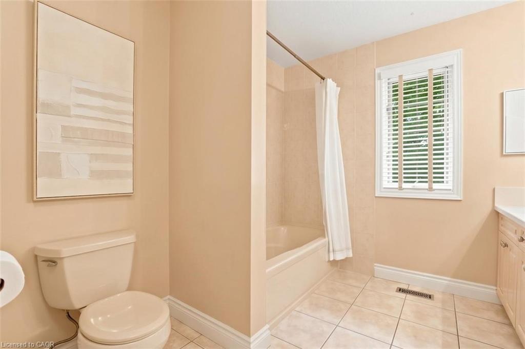 709 Glasgow Street Property Photo 37
