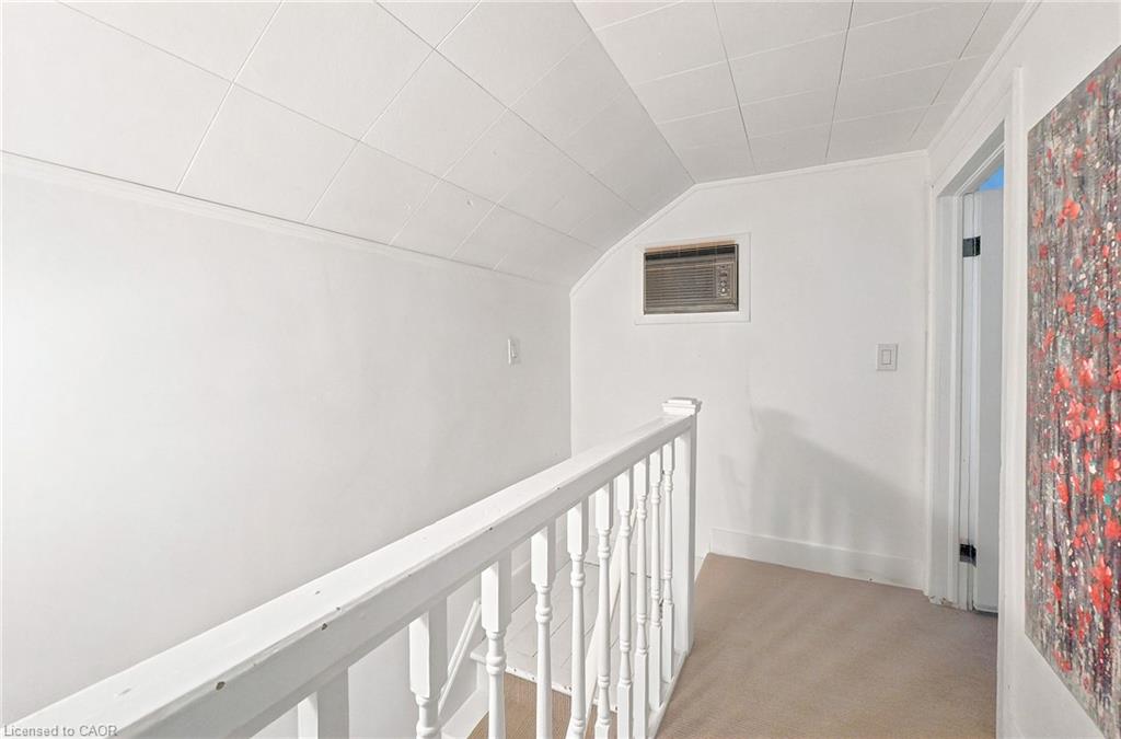 361 Dundas Street E Property Photo 31