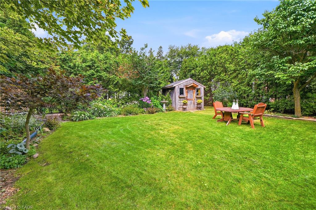 361 Dundas Street E Property Photo 42