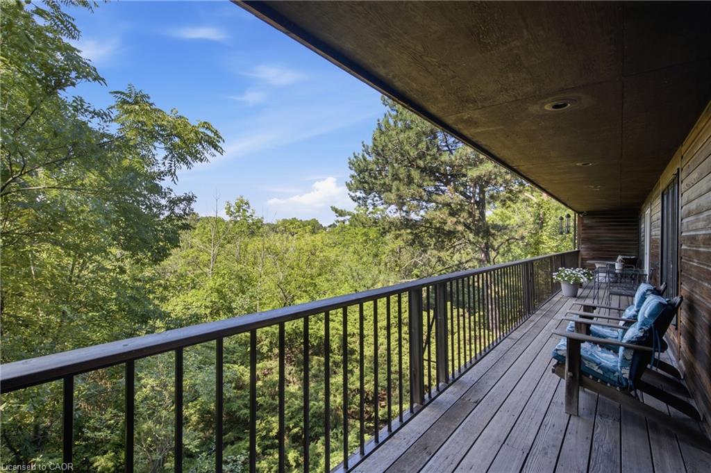 10 Vergorda Circle Property Photo 17
