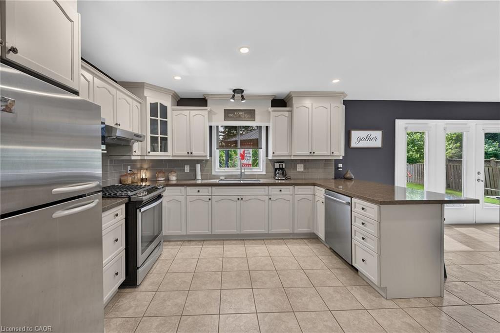 10 Balvenie Boulevard Property Photo 8