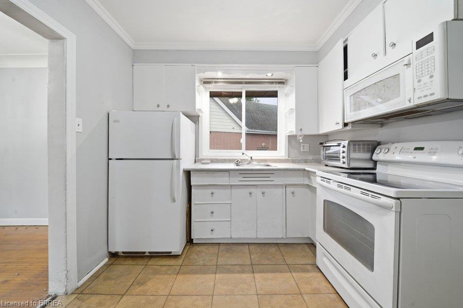 115 Tenth Avenue Property Photo 14