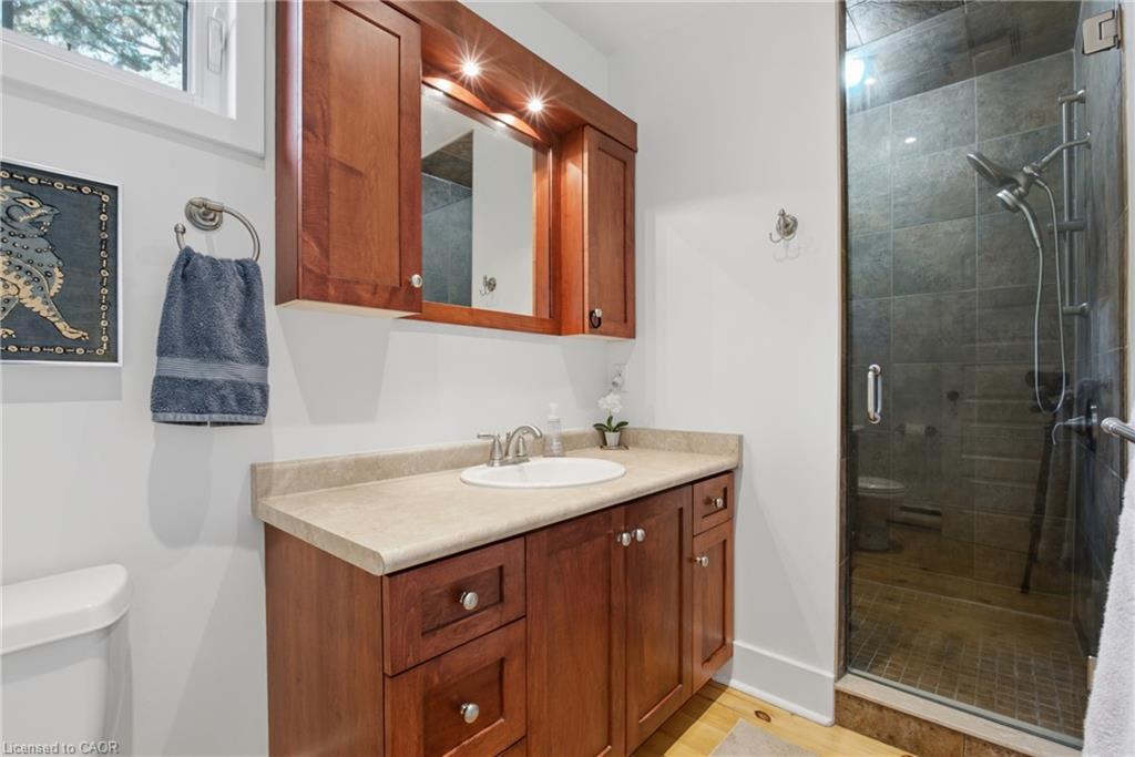 138 Kathleen Street Property Photo 22