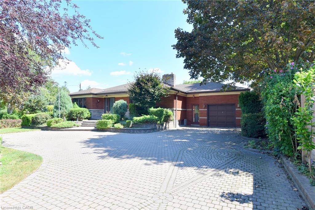 298 Pottruff Road Property Photo 4